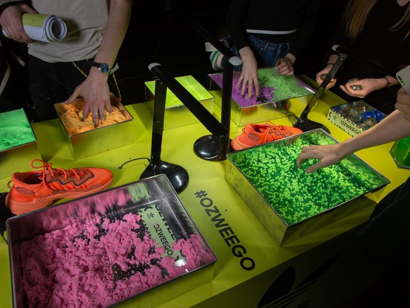 adidas Originals - Ozweego (5)