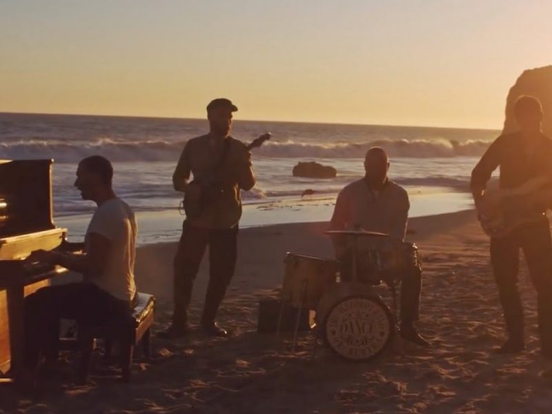 Coldplay- everyday-life-loqueva