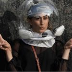Covidisor, el casco de astronauta que es furor en el NY Fashion Week (1)