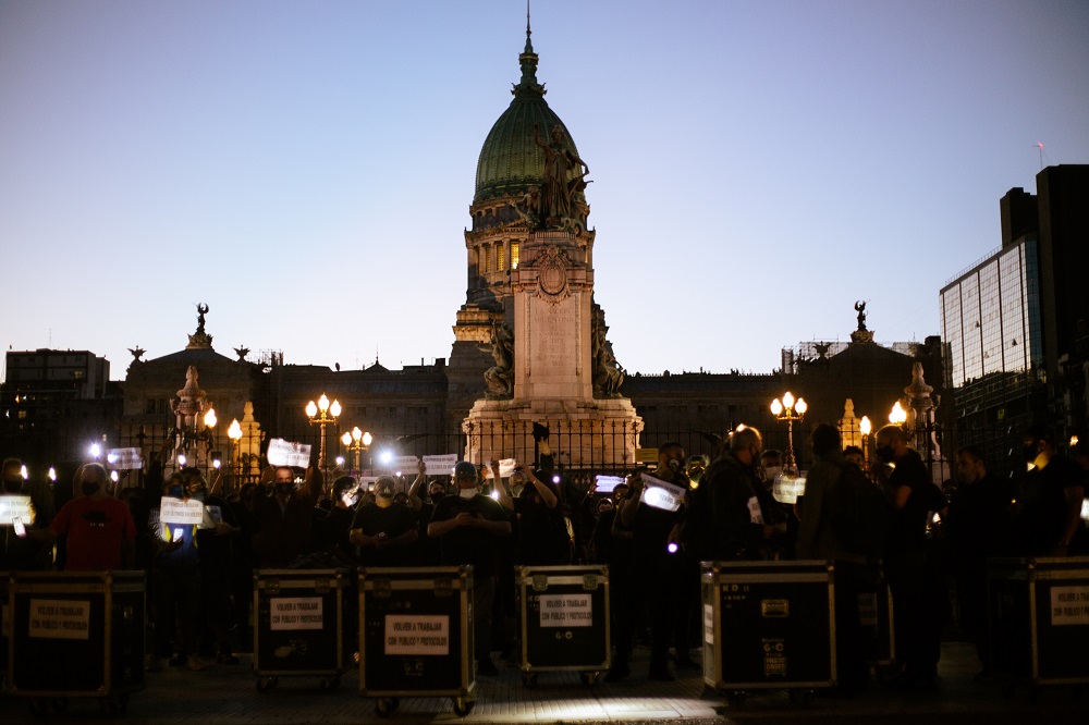 protesta plomos y tecnicos entretenimientos espectaculos congreso protocolo (1)